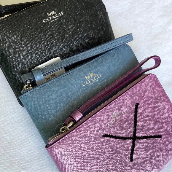 COACH Metallic Glitter Wristlet - Picture 2 of 9